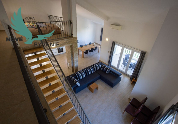 Na predaj dom len 130m od mora a pláže na ostrove Pag v Chorvátsku