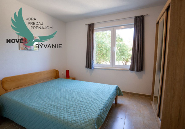 Na predaj dom len 130m od mora a pláže na ostrove Pag v Chorvátsku