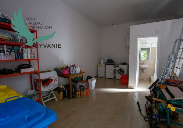 Na predaj dom len 130m od mora a pláže na ostrove Pag v Chorvátsku