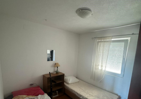 Apartmán 200m od pláže 2x spálňa 3x terasa v Chorvátsku