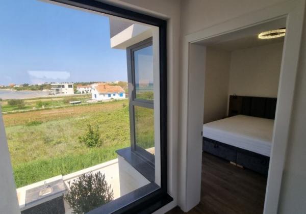 Chorvátsko - Luxusná novostavba vily s bazénom a nerušeným výhľadom na more blízko pieskovej pláže v Privlake