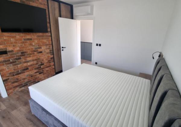 Chorvátsko - Luxusná novostavba vily s bazénom a nerušeným výhľadom na more blízko pieskovej pláže v Privlake