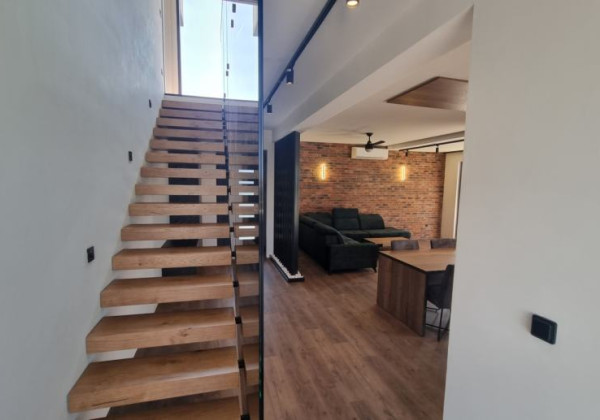 Chorvátsko - Luxusná novostavba vily s bazénom a nerušeným výhľadom na more blízko pieskovej pláže v Privlake