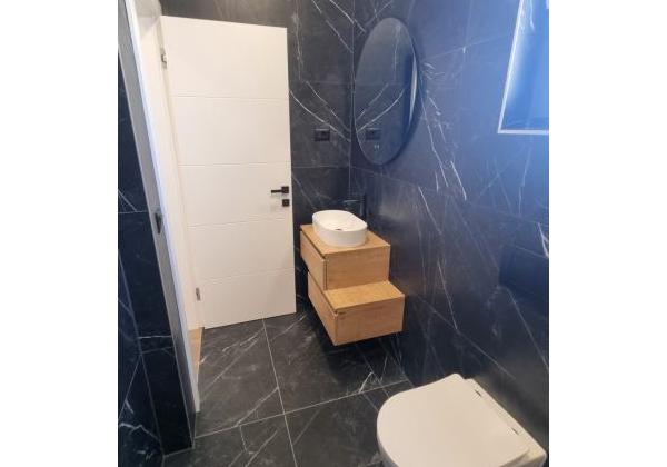 Chorvátsko - Luxusná novostavba vily s bazénom a nerušeným výhľadom na more blízko pieskovej pláže v Privlake