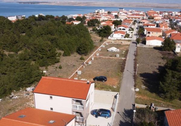 Na predaj priestranný  apartmán na ostrove Vir-Bobovik, Chorvátsko