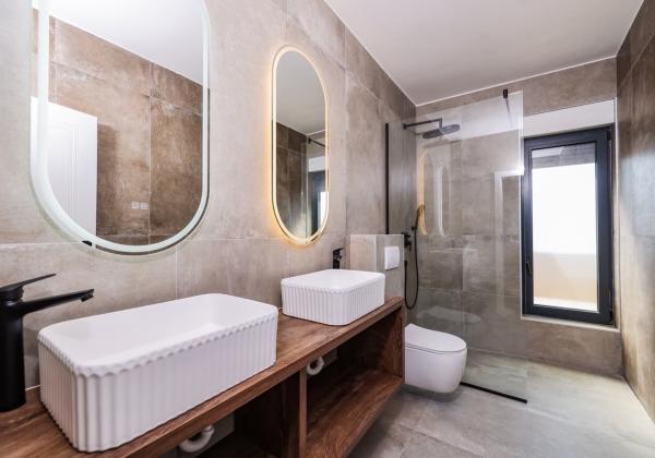 Na predaj novostavba apartmánu len 200m od mora so záhradou v Chorvátsku