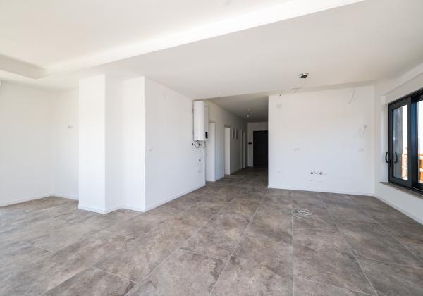 Na predaj novostavba apartmánu len 200m od mora so záhradou v Chorvátsku