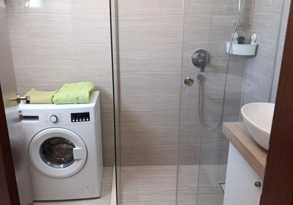 Priležitosť 2x krásny apartmán len 150m od mora s výhľadom na more v Chorvátsku