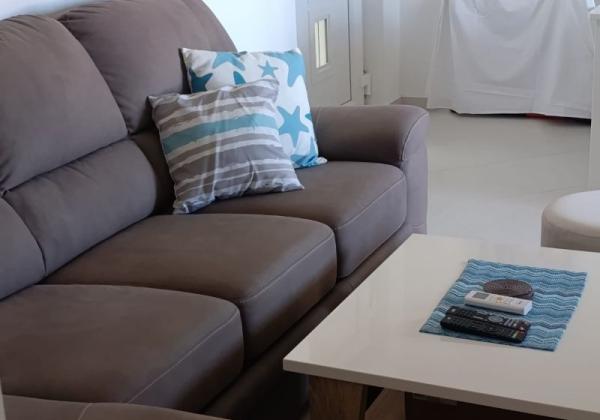 Priležitosť 2x krásny apartmán len 150m od mora s výhľadom na more v Chorvátsku