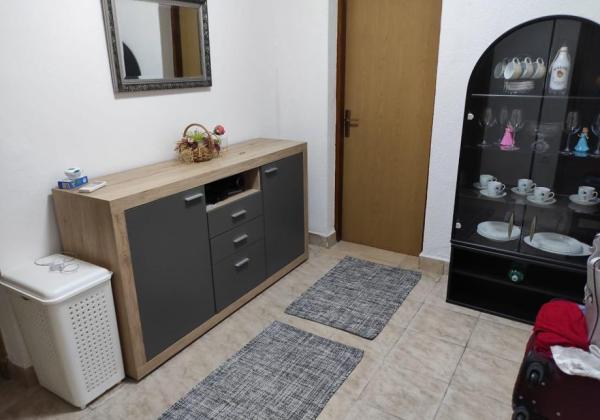 Chorvátsko - Exkluzívne dom s garážou len 120m od mora