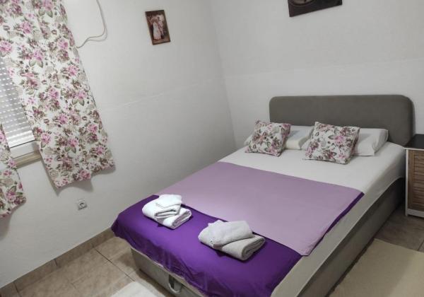 Chorvátsko - Exkluzívne dom s garážou len 120m od mora