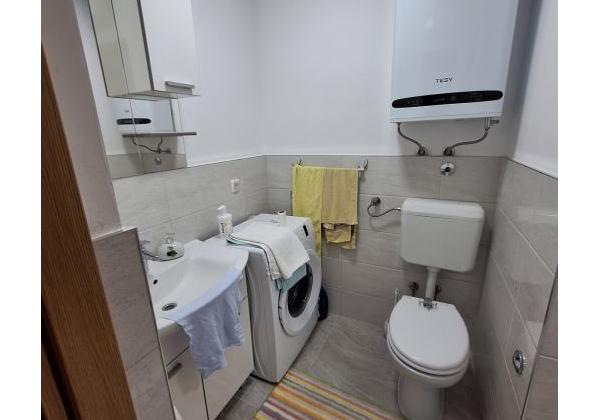 Chorvátsko - Exkluzívne dom s garážou len 120m od mora