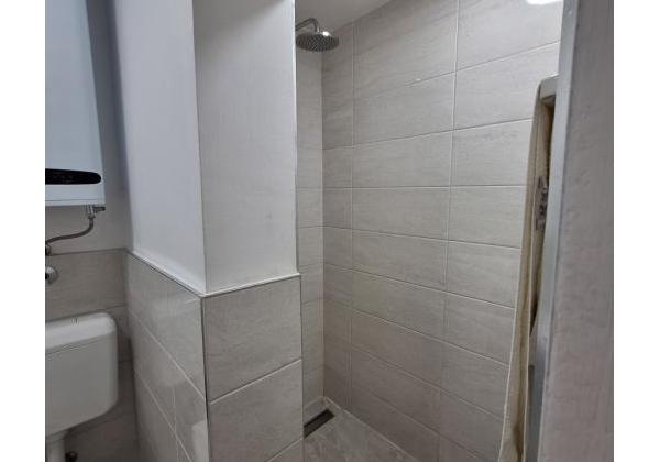 Chorvátsko - Exkluzívne dom s garážou len 120m od mora