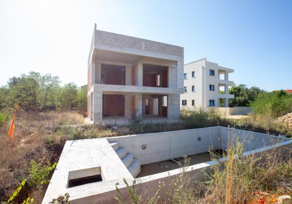 Chorvátsko - PRIVLAKA - dom s bazénom vo výbornej lokalite -panoramatický výhľad na more!