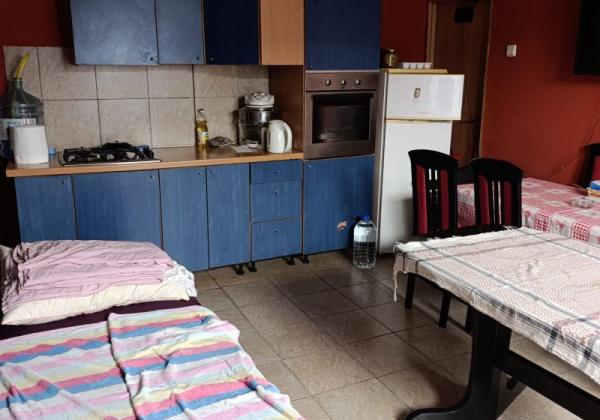 Chorvátsko na predaj: Rodinný dom na ostrove Vir – Len 120 m od mora!