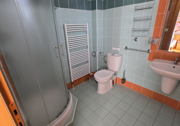 Výnimočná investičná príležitosť! Na predaj Penzión Adika v srdci Nízkych Tatier