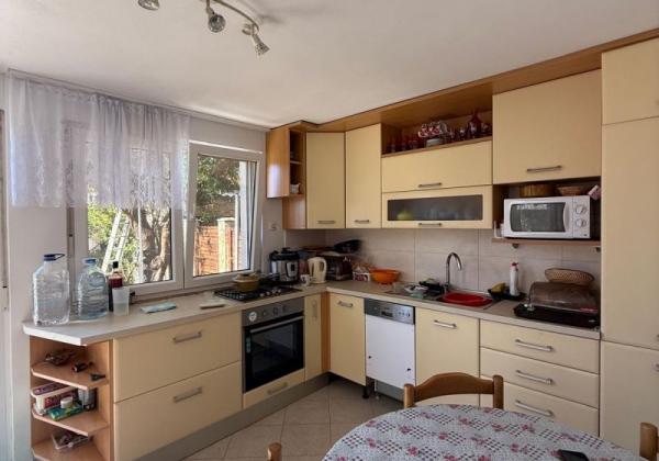 Chorvátsko :Na predaj dom na ostrove Vir – s moderným solárnym systémom!