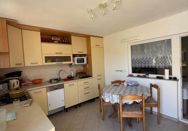 Chorvátsko :Na predaj dom na ostrove Vir – s moderným solárnym systémom!