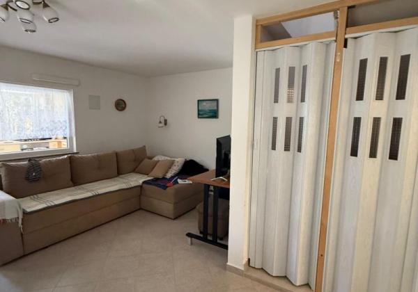 Chorvátsko :Na predaj dom na ostrove Vir – s moderným solárnym systémom!