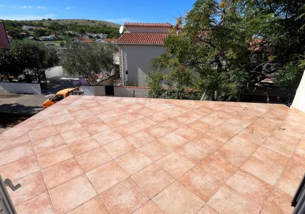 Chorvátsko :Na predaj dom na ostrove Vir – s moderným solárnym systémom!