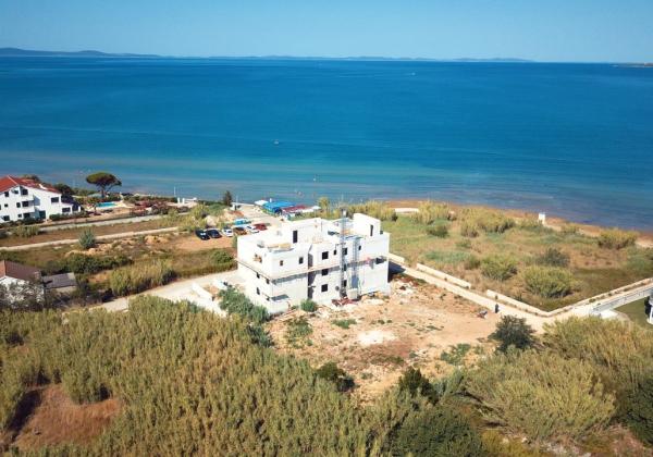 Chorvátako- Apartmán s bazénom a záhradou, 50m od mora- Privlaka