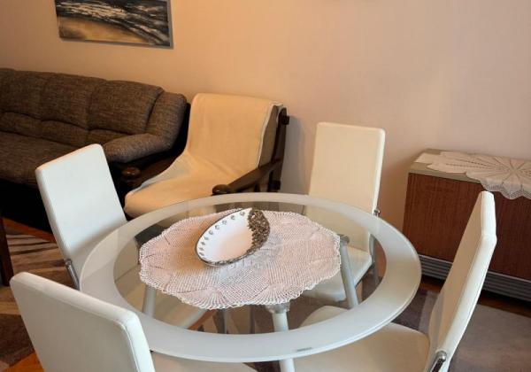 Chorvátsko : Na predaj dvojizbový byt  v Zadare vo vyhľadávanej lokalite