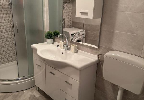 Chorvátsko : Na predaj dvojizbový byt  v Zadare vo vyhľadávanej lokalite