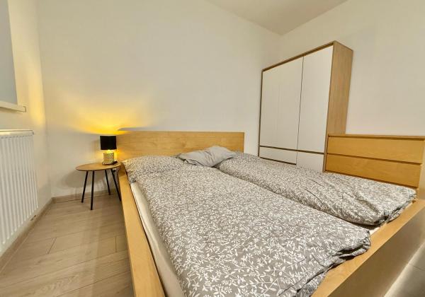 Rezervovaný - Krásny 1 izbový byt na predaj ZARIADENIE V CENE - Kasárne