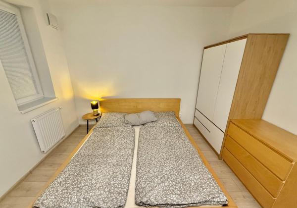 Rezervovaný - Krásny 1 izbový byt na predaj ZARIADENIE V CENE - Kasárne