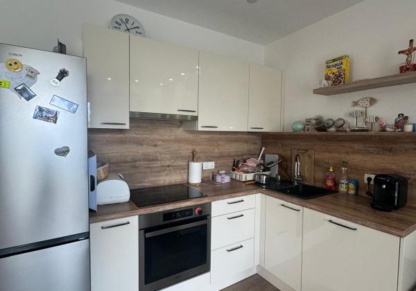 Chorvátsko - Apartmán 3x spálňa so záhradou a zariadením