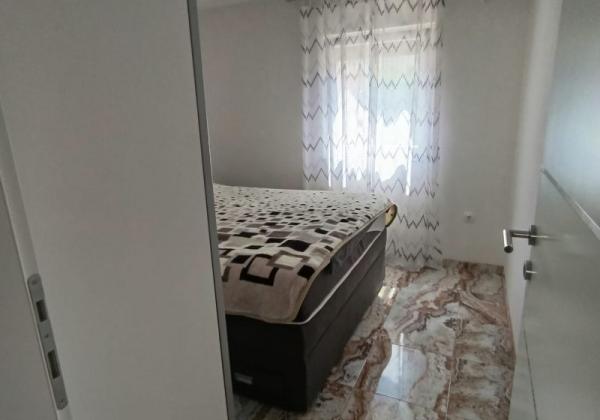 Chorvátsko -ostrov Vir - Na predaj útulný kompletne zariadený apartmán