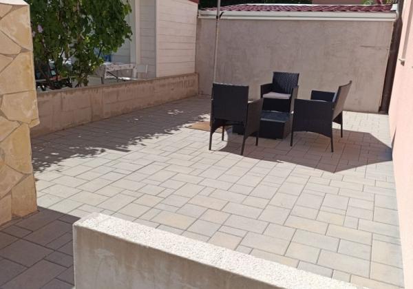 Chorvátsko -ostrov Vir - Na predaj útulný kompletne zariadený apartmán