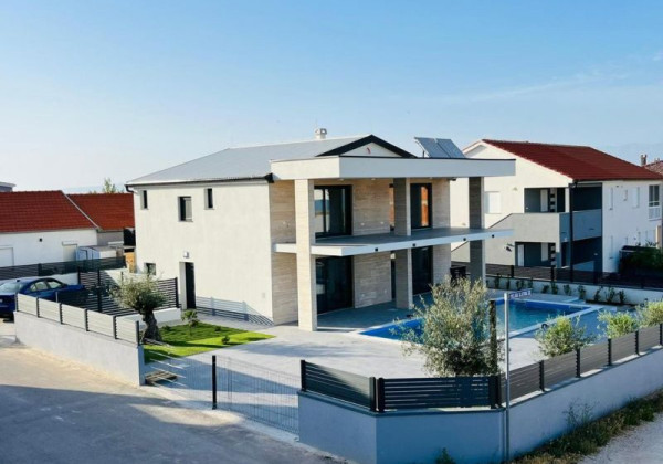 Chorvátsko: EXKLUZÍVNY NOVÝ DOM S BAZÉNOM PRI MORI - OSTROV VIR