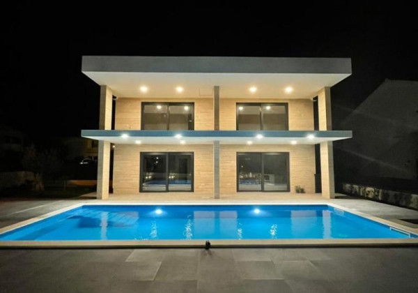 Chorvátsko: EXKLUZÍVNY NOVÝ DOM S BAZÉNOM PRI MORI - OSTROV VIR