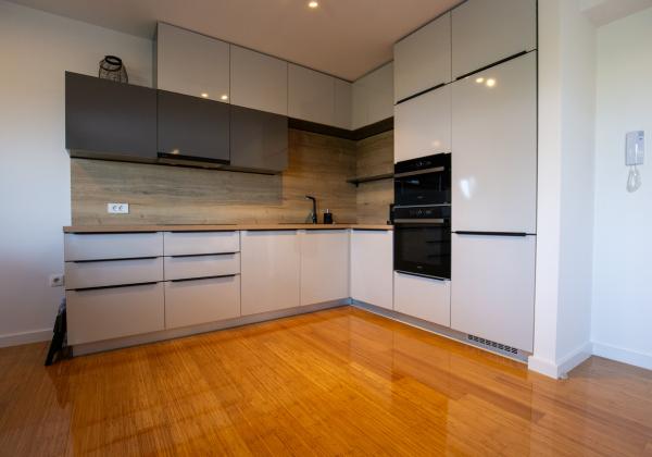 Chorvátsko - Luxusný Apartmán pri Mori so Záhradou a Garážou – Zadar, Diklo