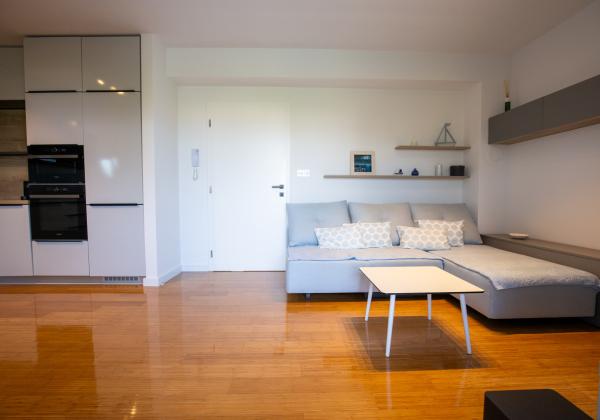 Chorvátsko - Luxusný Apartmán pri Mori so Záhradou a Garážou – Zadar, Diklo