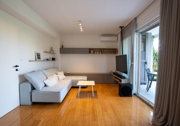 Chorvátsko - Luxusný Apartmán pri Mori so Záhradou a Garážou – Zadar, Diklo