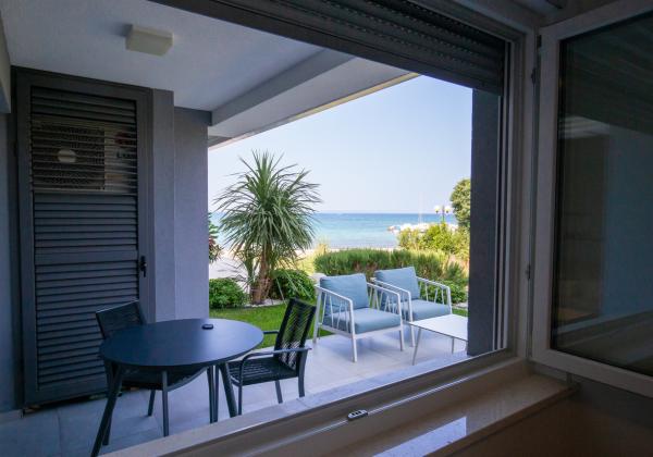 Chorvátsko - Luxusný Apartmán pri Mori so Záhradou a Garážou – Zadar, Diklo