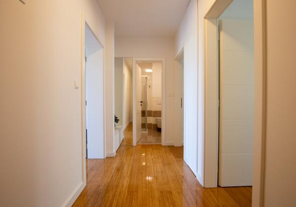 Chorvátsko - Luxusný Apartmán pri Mori so Záhradou a Garážou – Zadar, Diklo