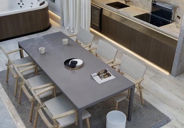 CHORVÁTSKO - LUXUS NA DOSAH MORA - EXLUZÍVNE VILA V REZIDENCII NA OSTROVE MURTER