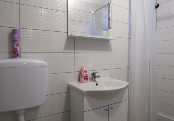 Chorvátsko, ostrov Murter - Exluzívne na predaj prízemný rodinný dom pri pláži