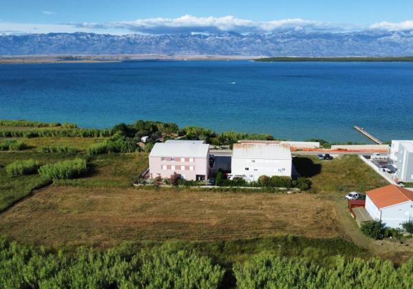 Chorvátsko - Na predaj stavebný pozemok vhodný ako investícia