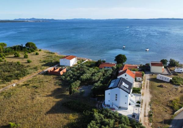 Chorvátsko - Na predaj stavebný pozemok vhodný ako investícia