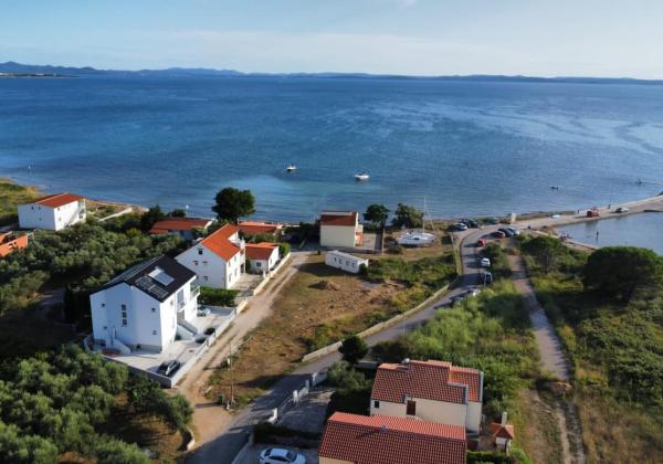 Chorvátsko - Na predaj stavebný pozemok vhodný ako investícia