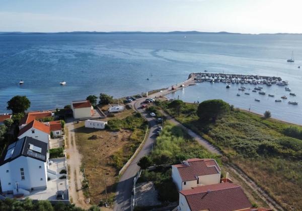 Chorvátsko - Na predaj stavebný pozemok vhodný ako investícia