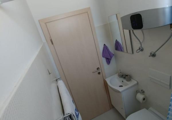 Na predaj dom 3x apartmán len 100m od mora - Chorvátsko -Privlaka