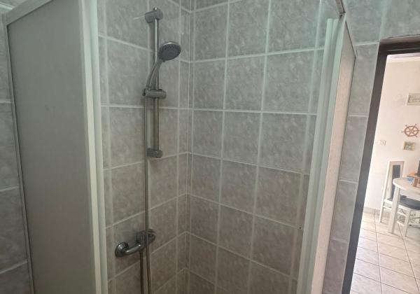 Chorvátsko - Exkluzívne na predaj domček len 100m od mora jedinečná ivestícia