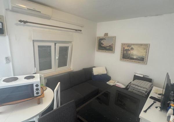 Chorvátsko - Exkluzívne na predaj domček len 100m od mora jedinečná ivestícia