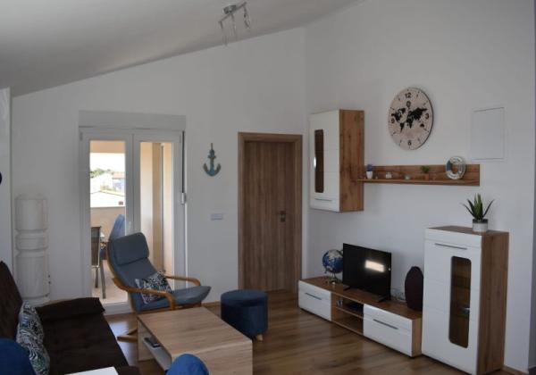 Chorvátsko - Trojizbový apartmán s bazénom a výhľadom na more