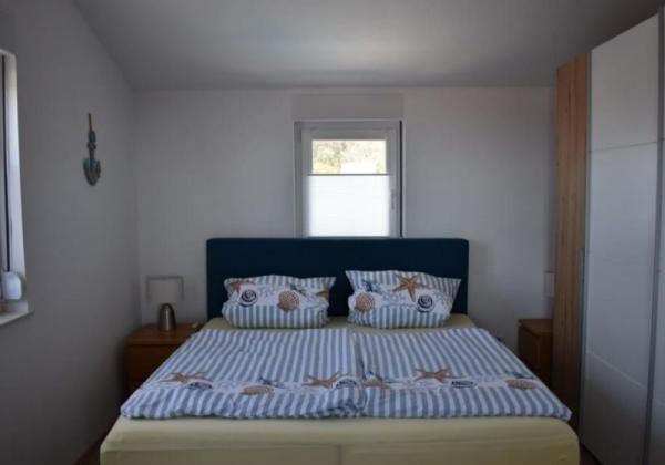 Chorvátsko - Trojizbový apartmán s bazénom a výhľadom na more